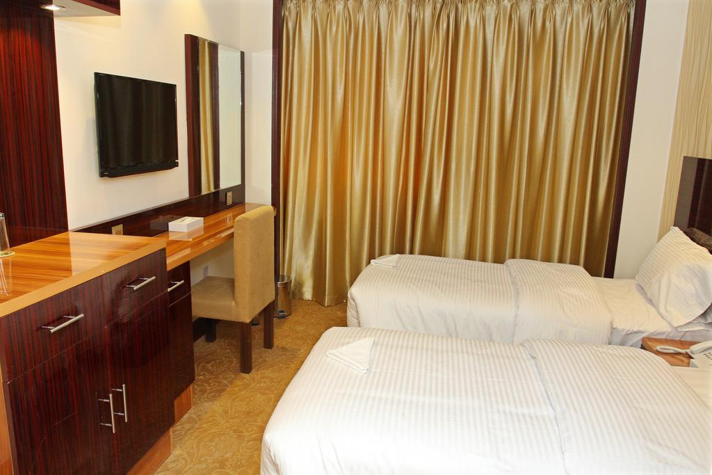 ฟัล โฮเทล Hotel ดูไบ ห้อง รูปภาพ