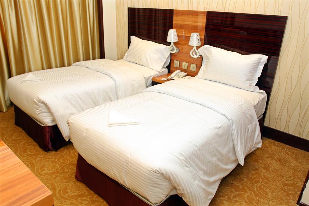 ฟัล โฮเทล Hotel ดูไบ ห้อง รูปภาพ